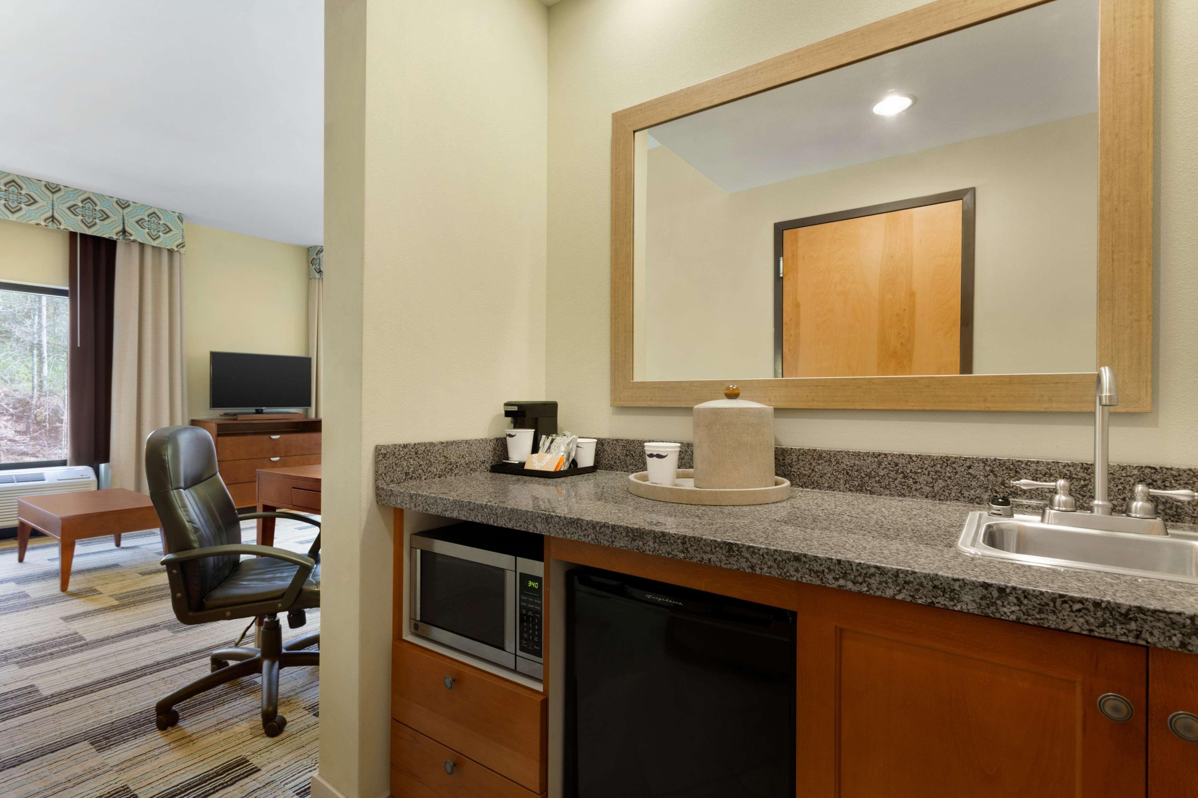 Hampton Inn & Suites Birmingham Airport Area Irondale Εξωτερικό φωτογραφία