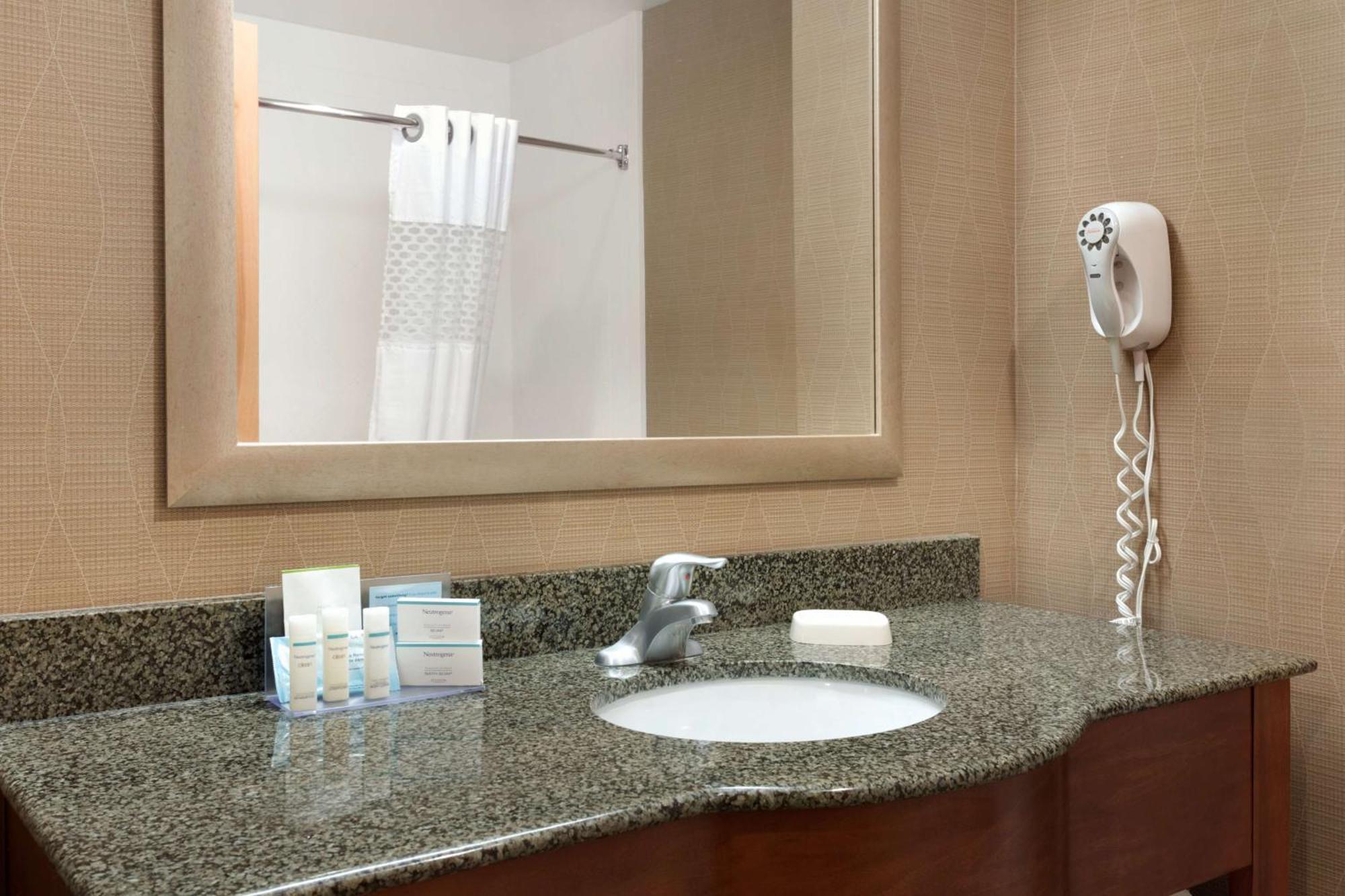 Hampton Inn & Suites Birmingham Airport Area Irondale Εξωτερικό φωτογραφία