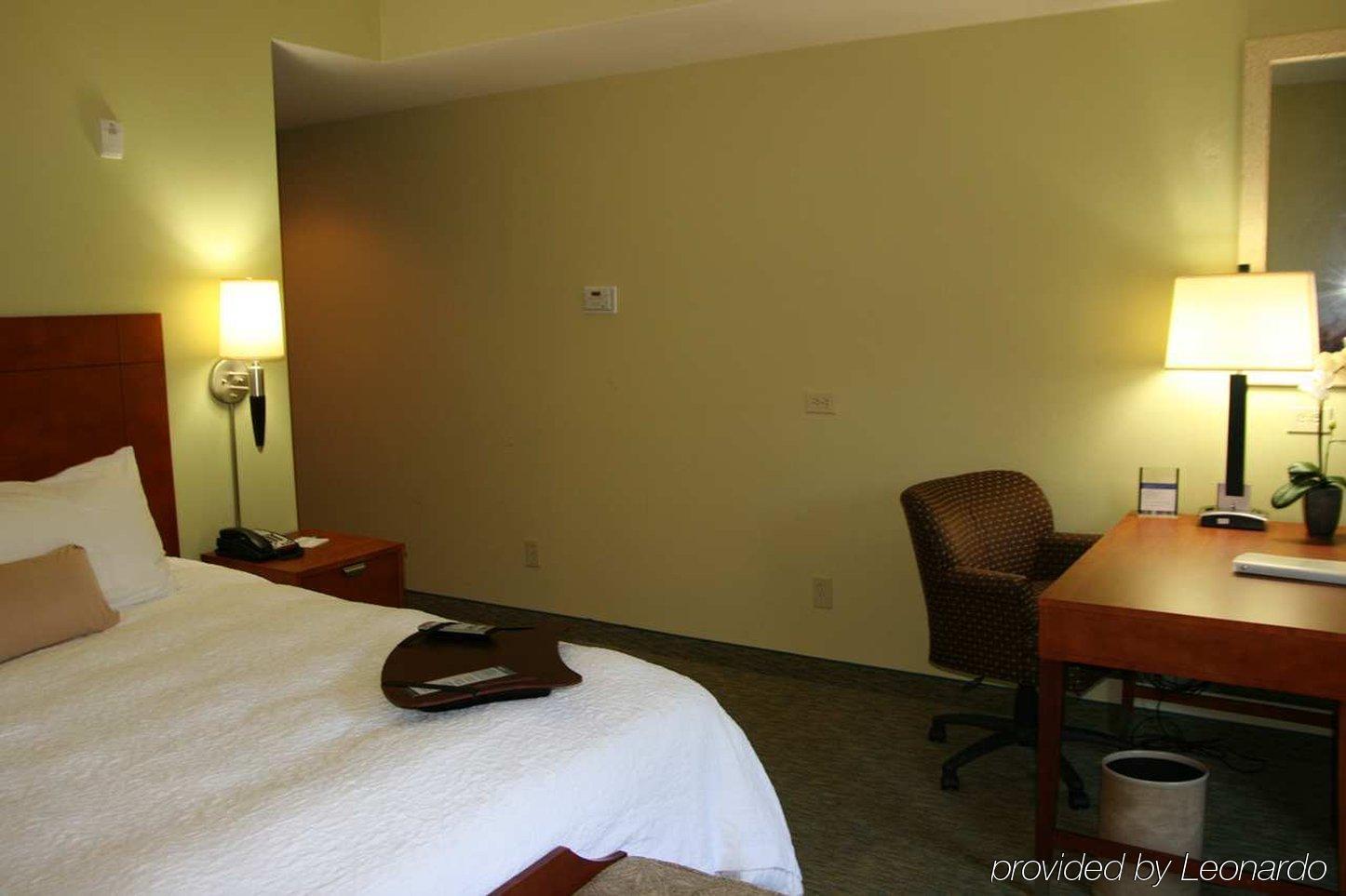 Hampton Inn & Suites Birmingham Airport Area Irondale Δωμάτιο φωτογραφία