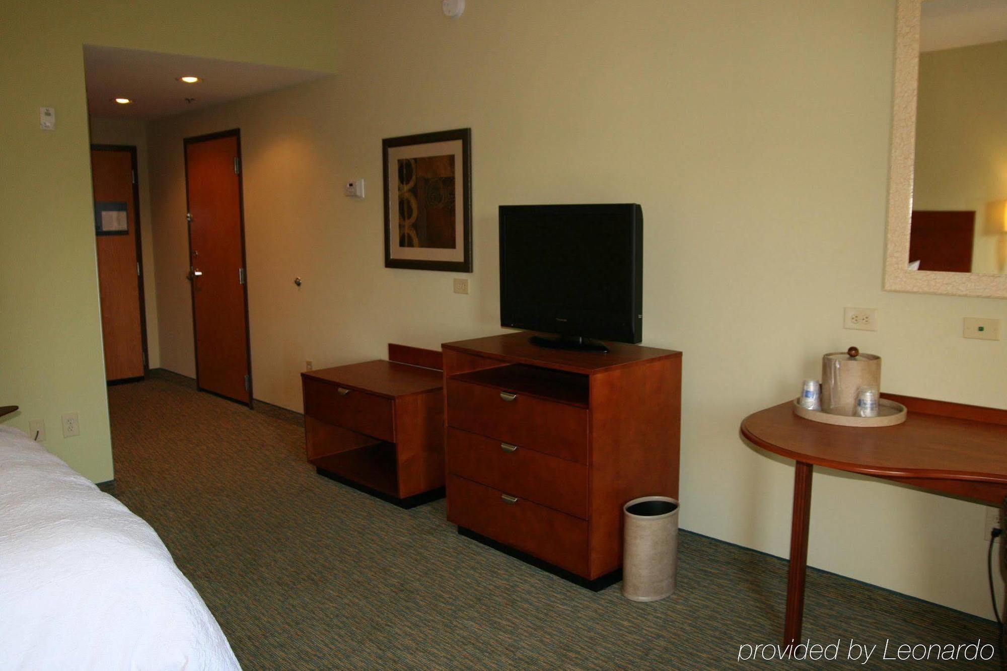 Hampton Inn & Suites Birmingham Airport Area Irondale Δωμάτιο φωτογραφία